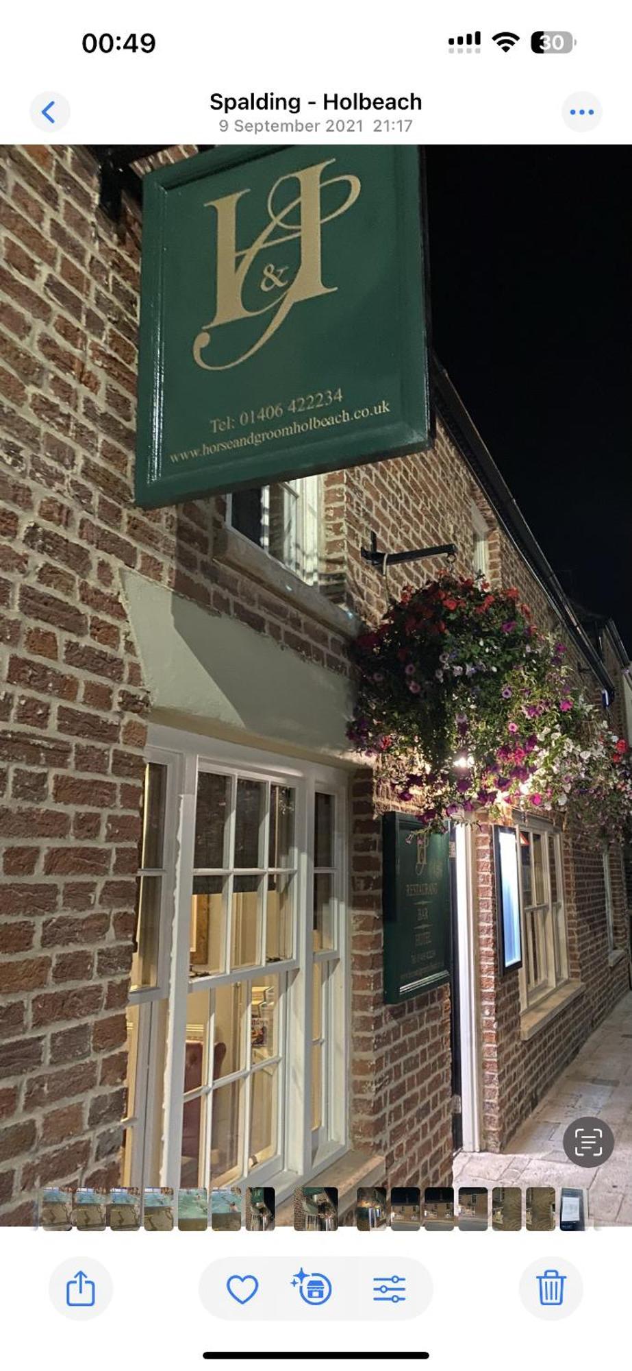 Horse And Groom 霍尔比奇 外观 照片